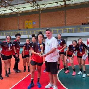 Equipe de handebol feminina capixaba conquista título nos Jogos Regionais do Sudeste