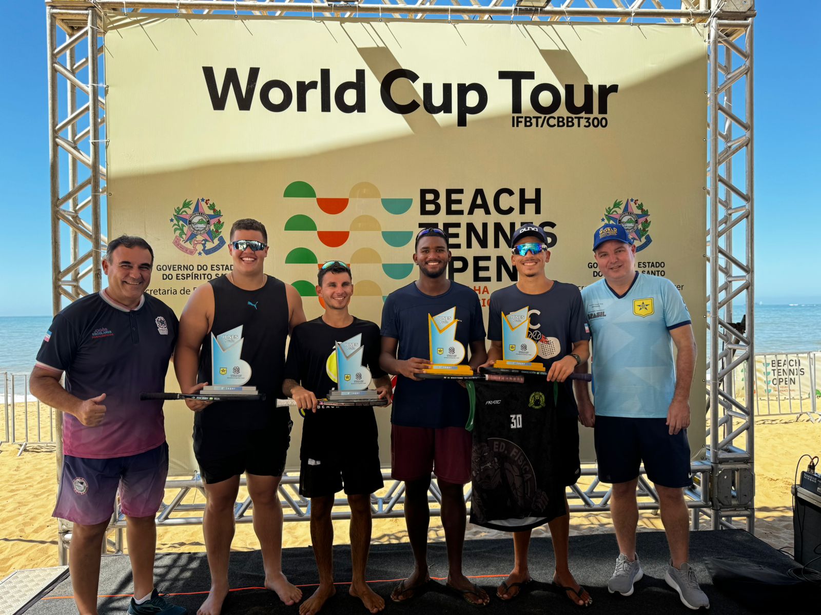 Junes Praia: Ufes e Unesc levam título do beach tennis
