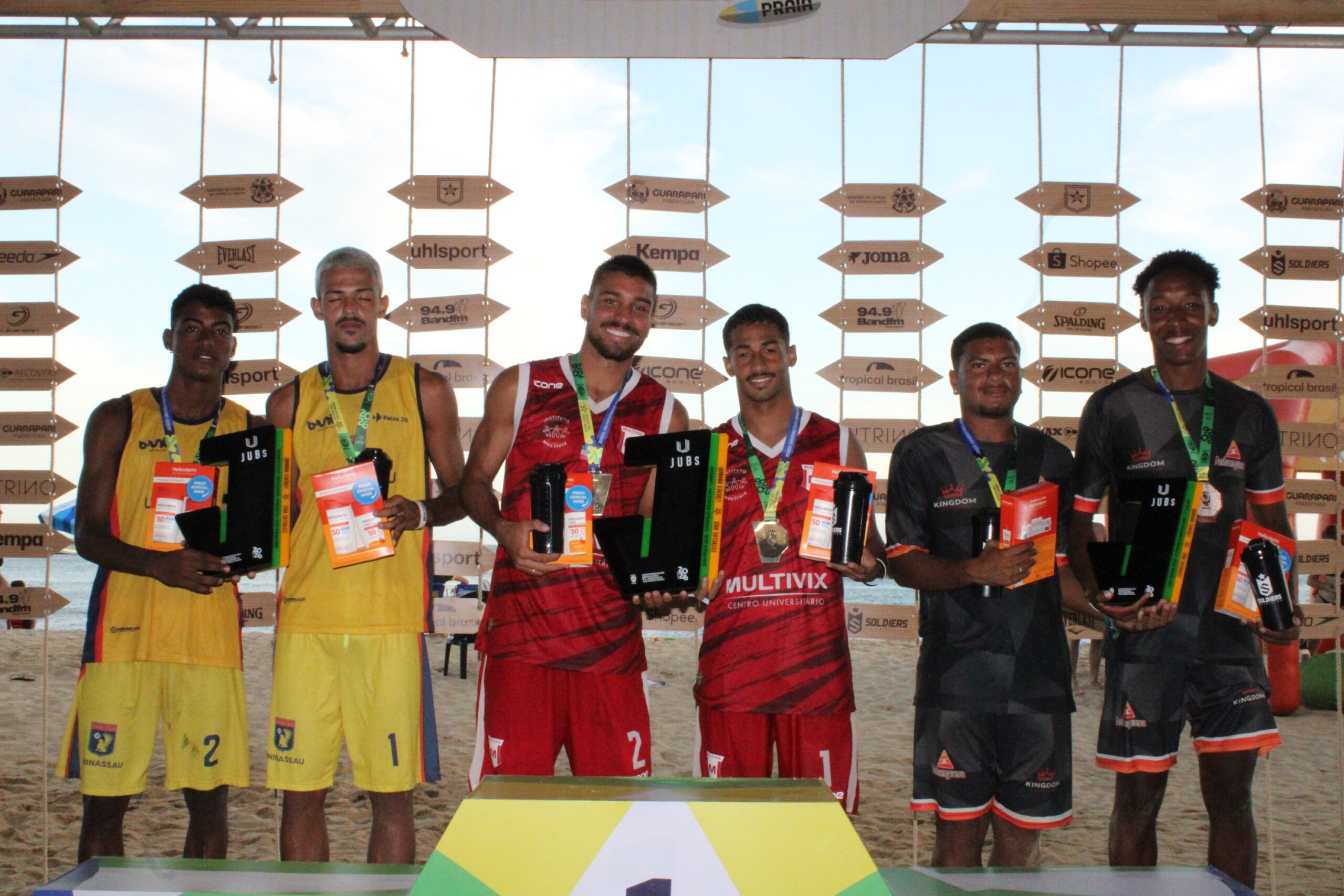 Capixabas somam 14 medalhas no Jubs Praia, de Guarapari